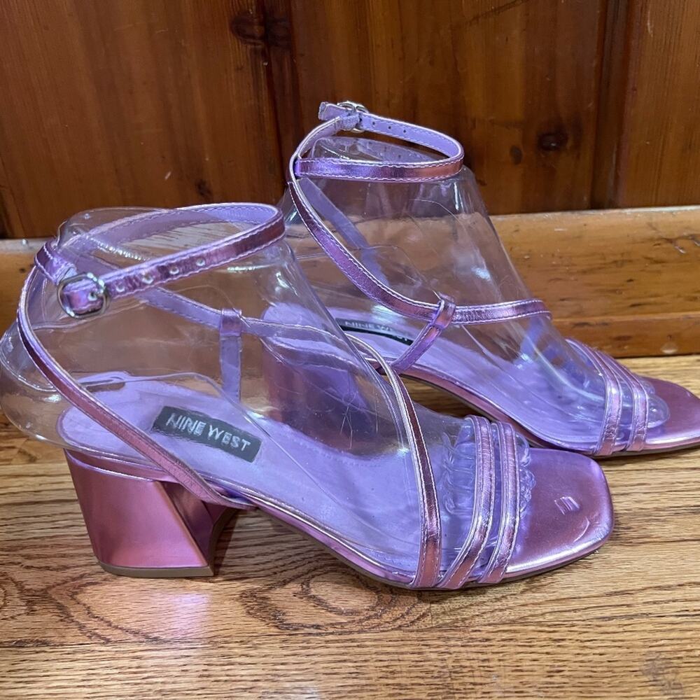 Nine West Georga dress sandal in shiny lavender sz 6
